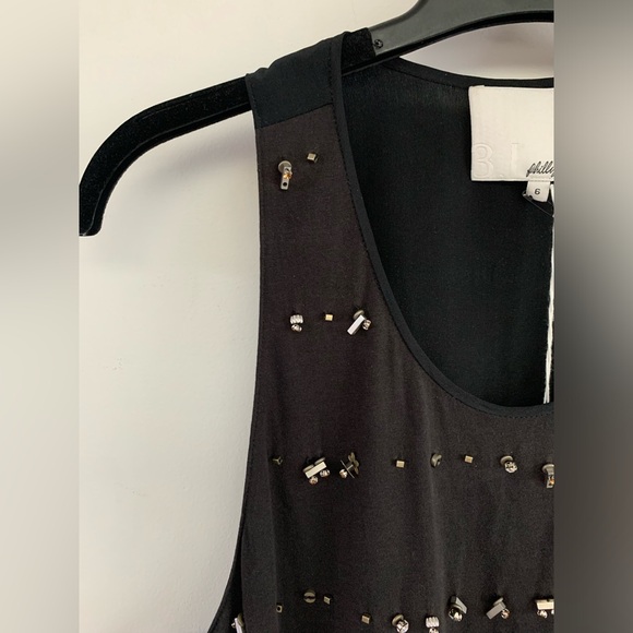Phillip Lim tank, embellished beads and rhinestones. 100% silk and 100% cotton. - Picture 2 of 4